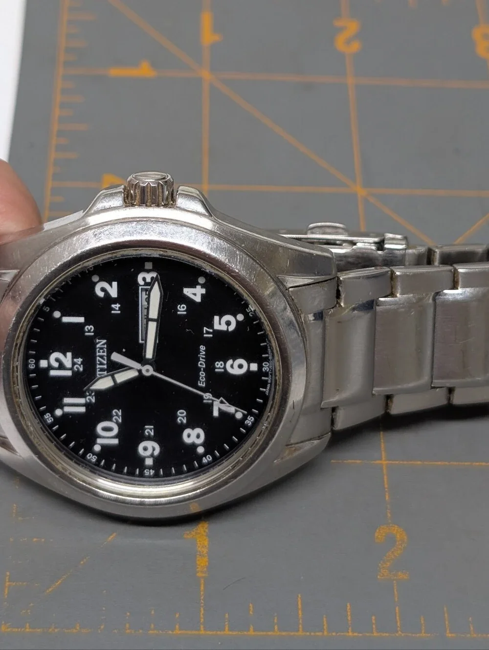 Citizen Eco Drive Garrison Mens Sport Watch Working Condition 6.5 Inch Band